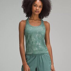 Lululemon Botanical Fragment Medium Forest/Palm Court Swiftly Tank Race Length 6